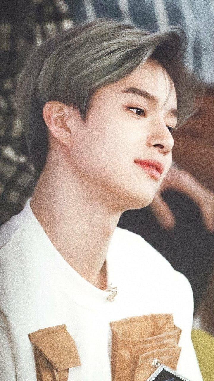 Image discovered by 도라. Find image and videos about nct