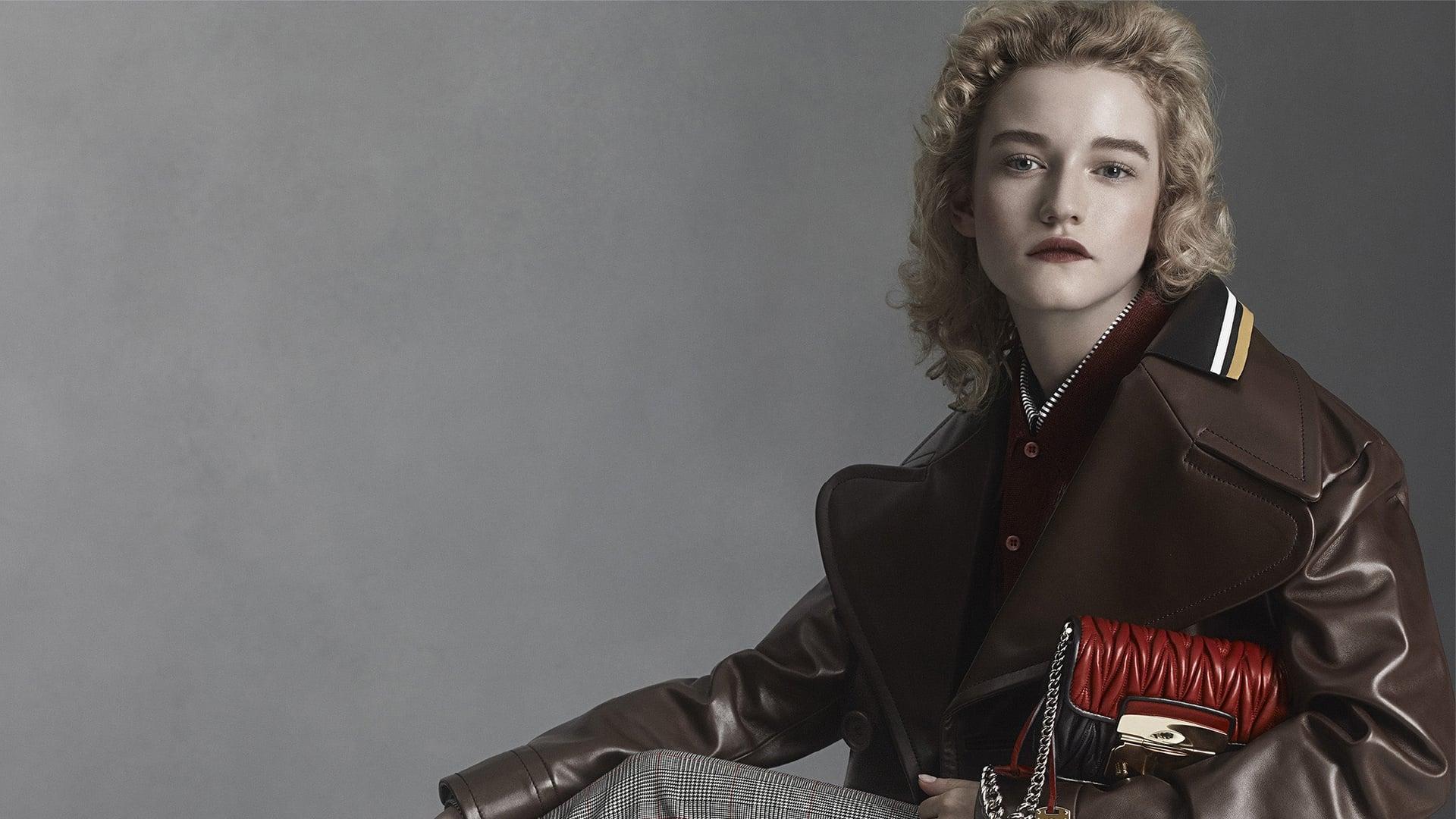 Julia Garner Wallpapers - Wallpaper Cave