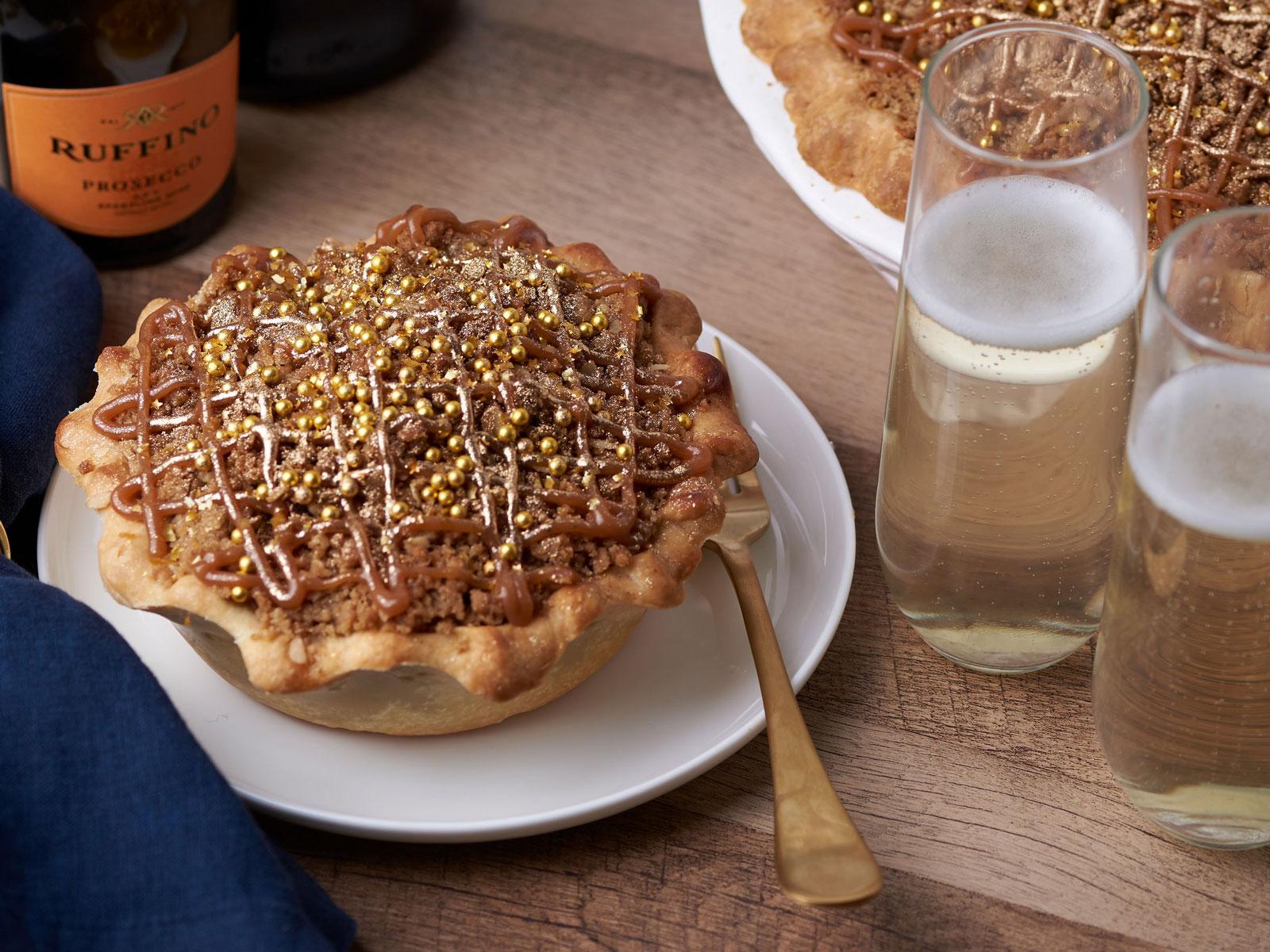Prosecco Pie Exists, Thanksgiving Is Saved. Food & Wine