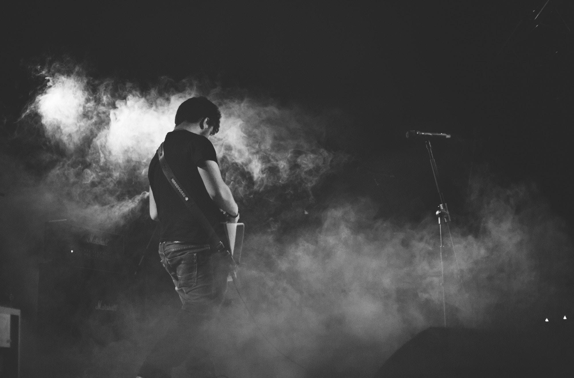 2000x1317 #musician, #black and white, #sing, #singer, #Free image, #person, #music, #music background, #outdoor, #guitarist, #music wallpaper, #play, #adult, #wallpaper, #concert, #stage, #smoke, #guitar, #performance, #male, #man HD