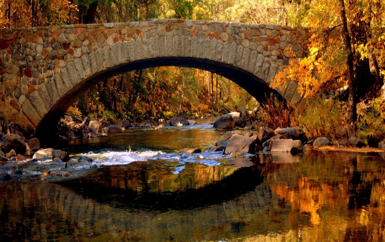 Bridge in autumn wallpaper. Bridge in autumn
