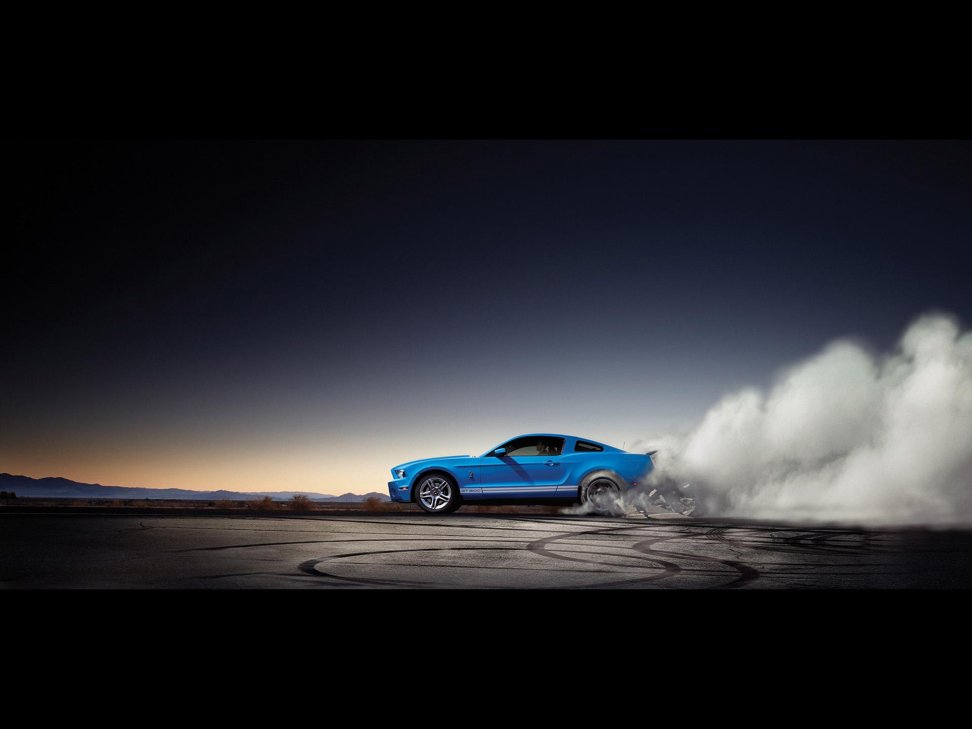 Ford Shelby GT500 Smoke