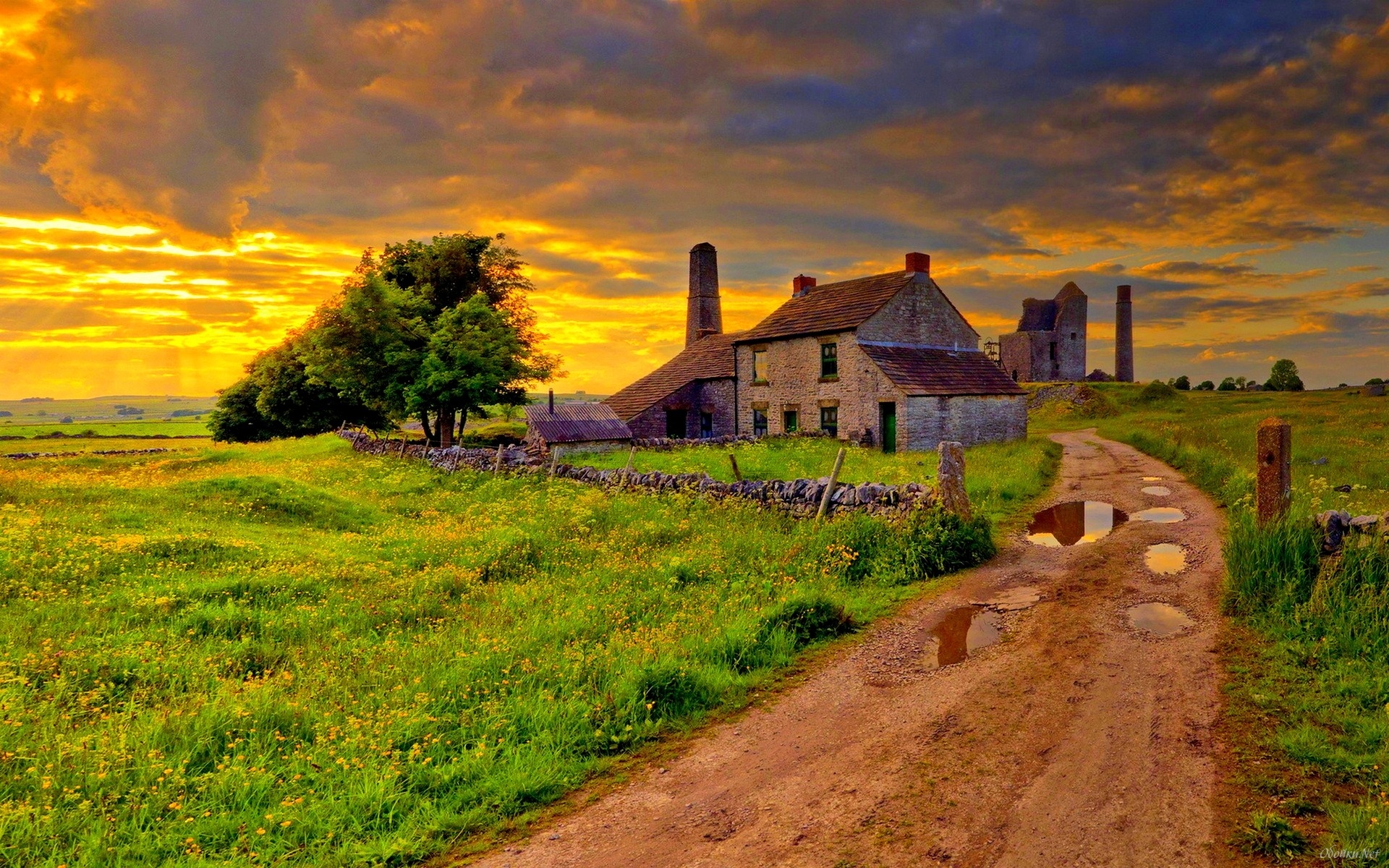 Old Rusty Farm House In Sunset wallpaper