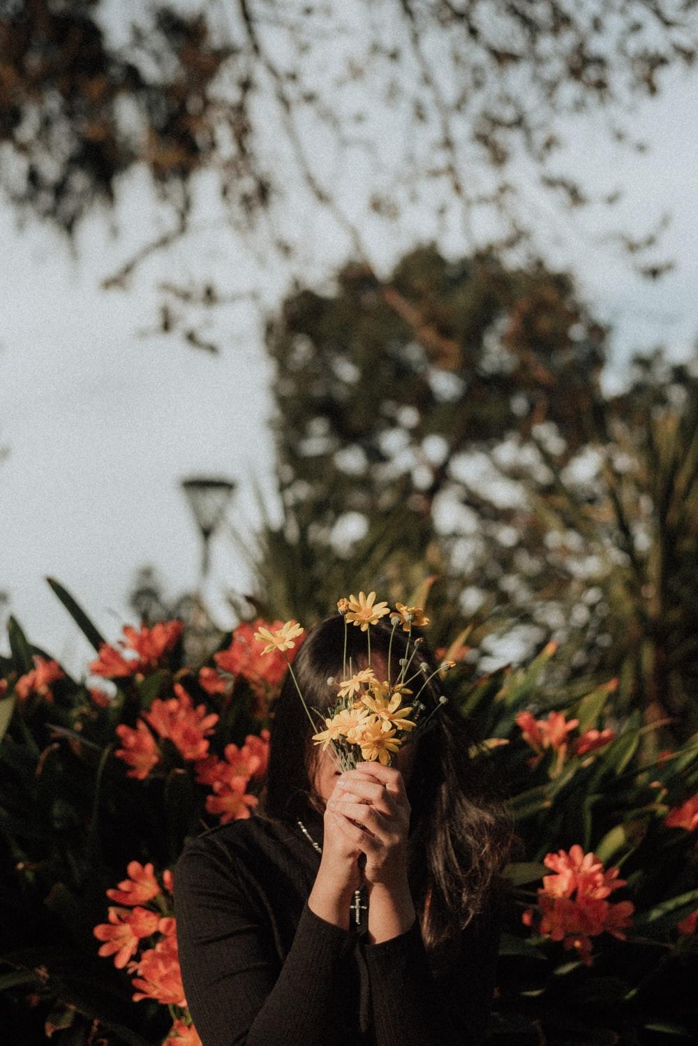 Wallpaper Happy girl and flowers, summer 2560x1600 HD Picture, Image