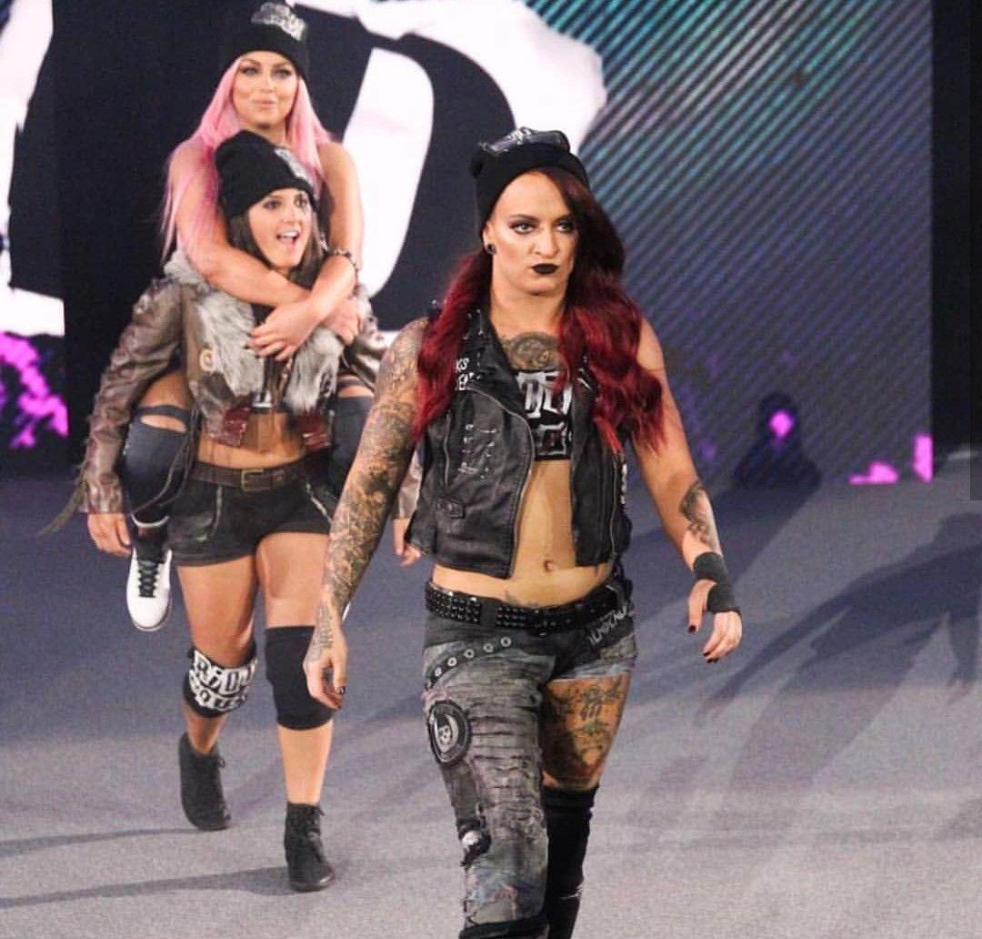 Riott Squad WWE. Ruby Riott & Squad!! ✌. Wwe female