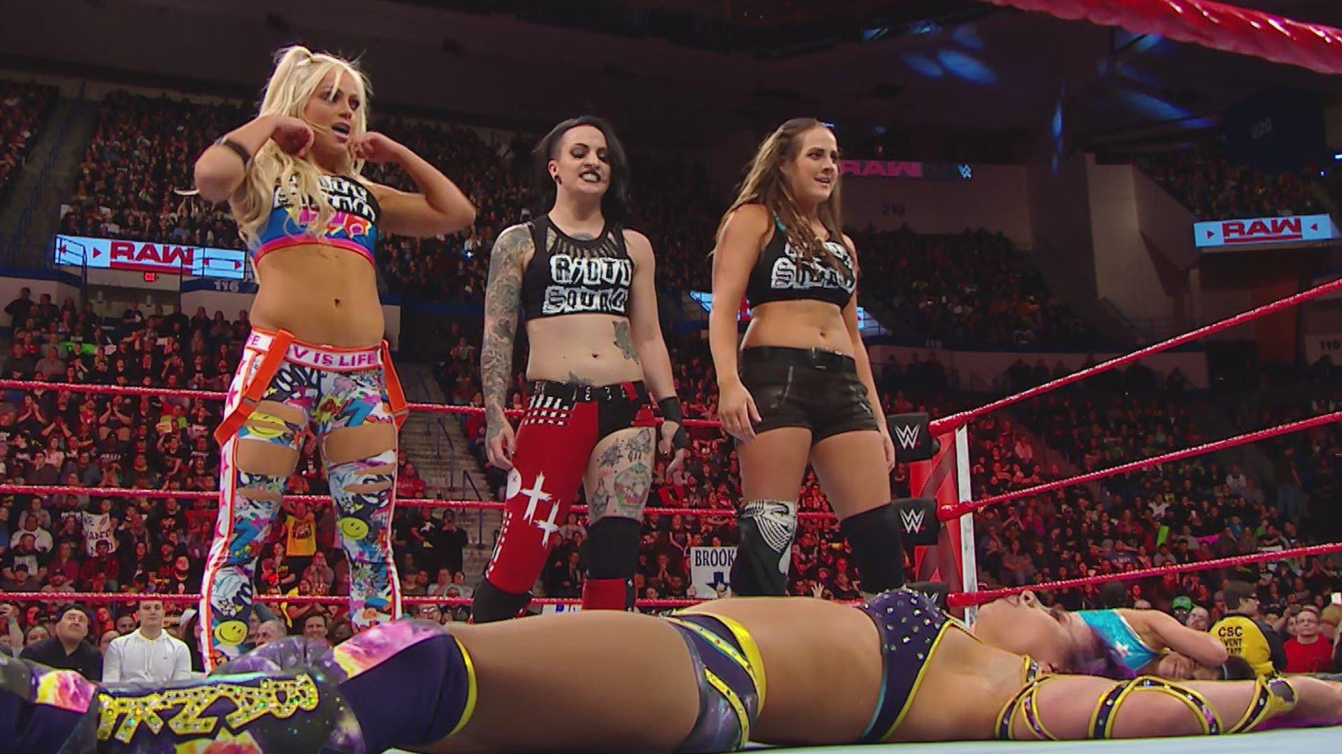 The Riott Squad attacked Bayley and Sasha Banks. Big Gold