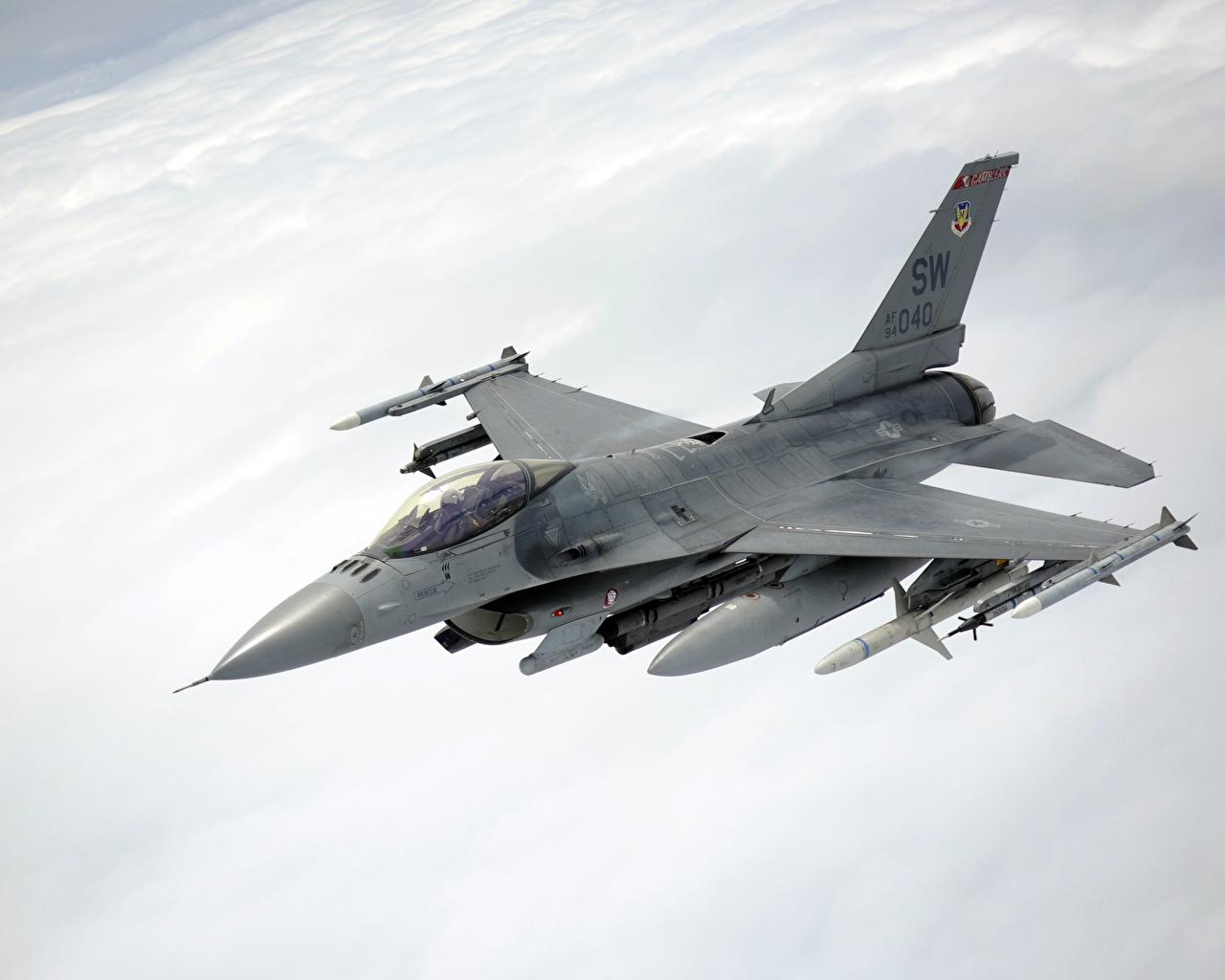 F 16 Wallpapers - Wallpaper Cave