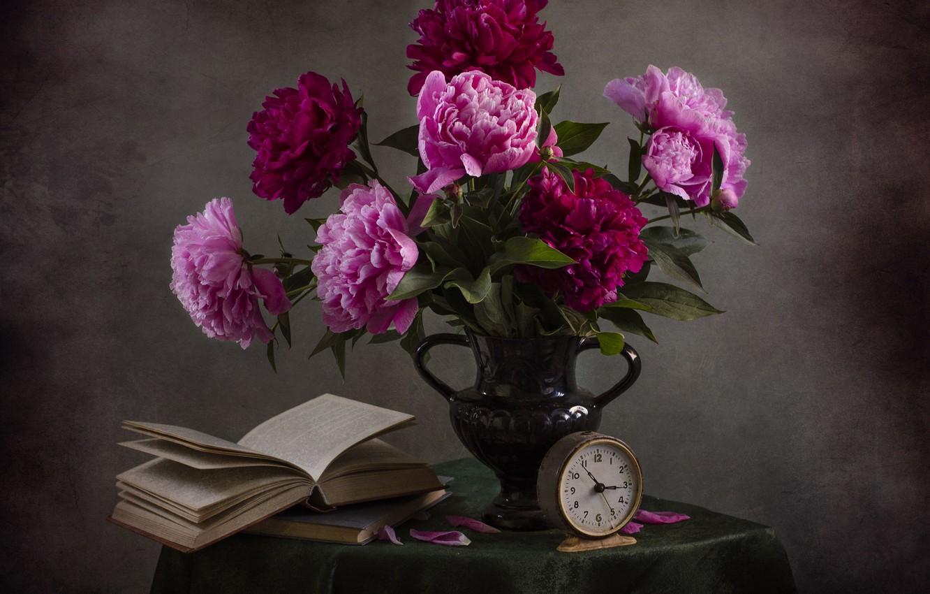 Wallpaper table, books, bouquet, still life, vintage