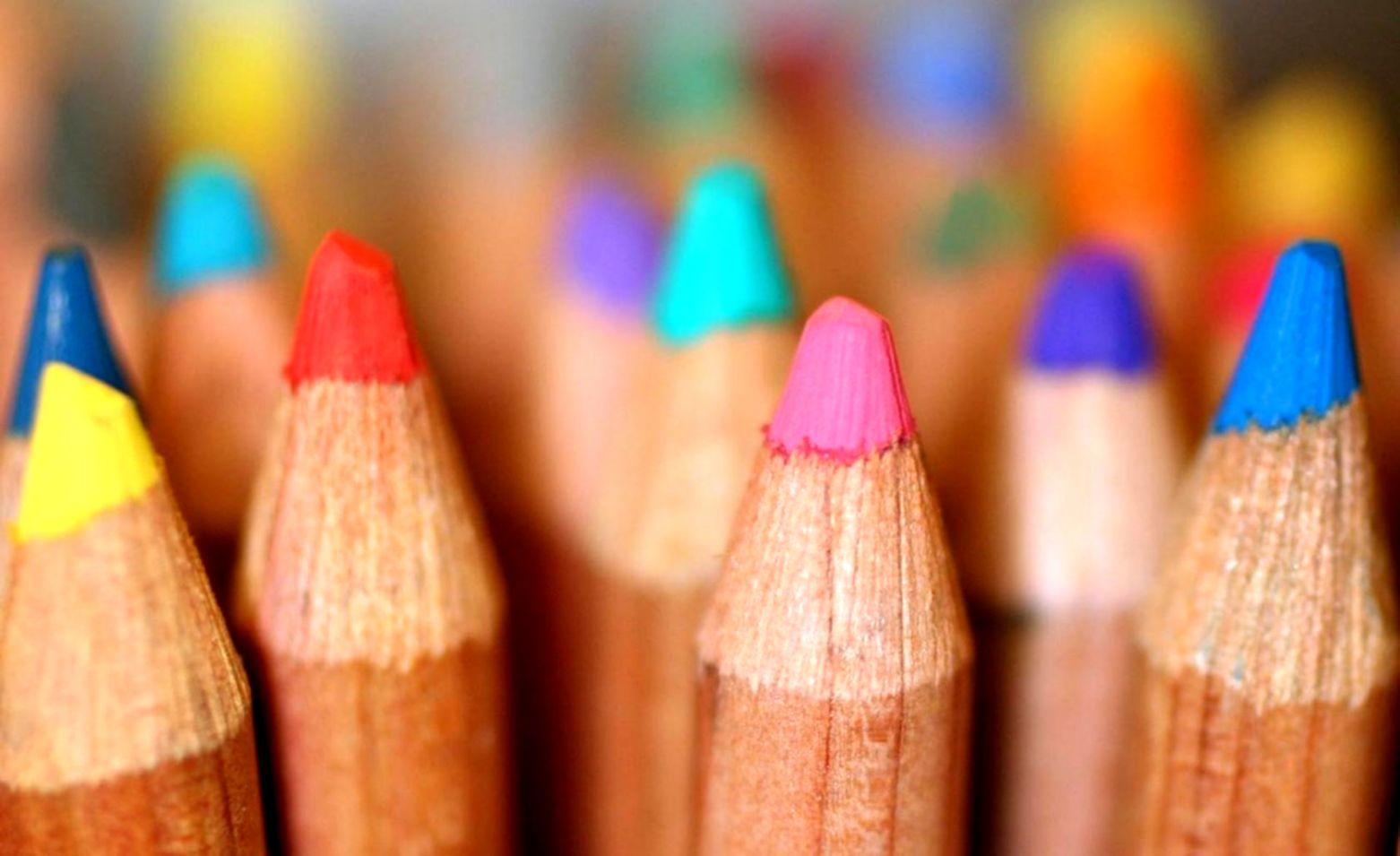 Mood Pencils Colorful Close Up HD Wallpaper