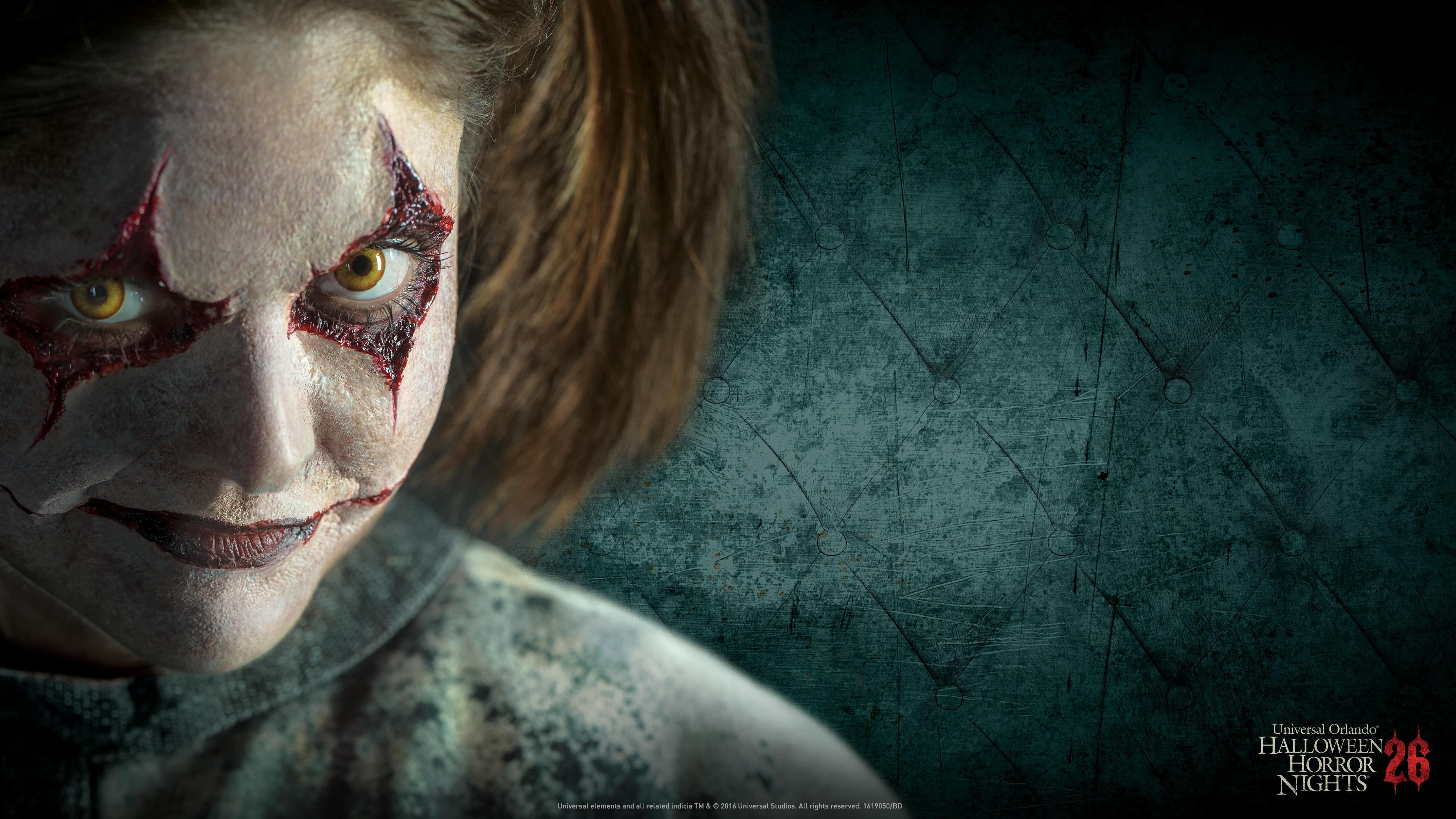 Universal Orlando Close Up. Download Exclusive Halloween