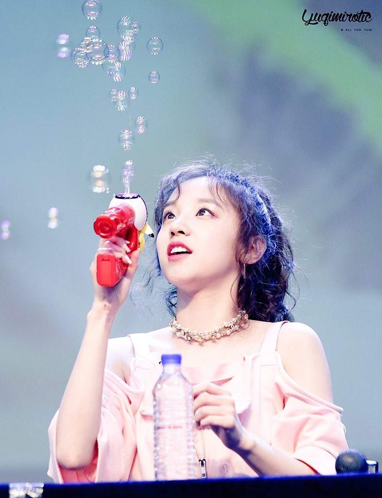 Song Yuqi ♥︎ © Yuqimirotic. (G)I DLE (여자)아이들 Amino