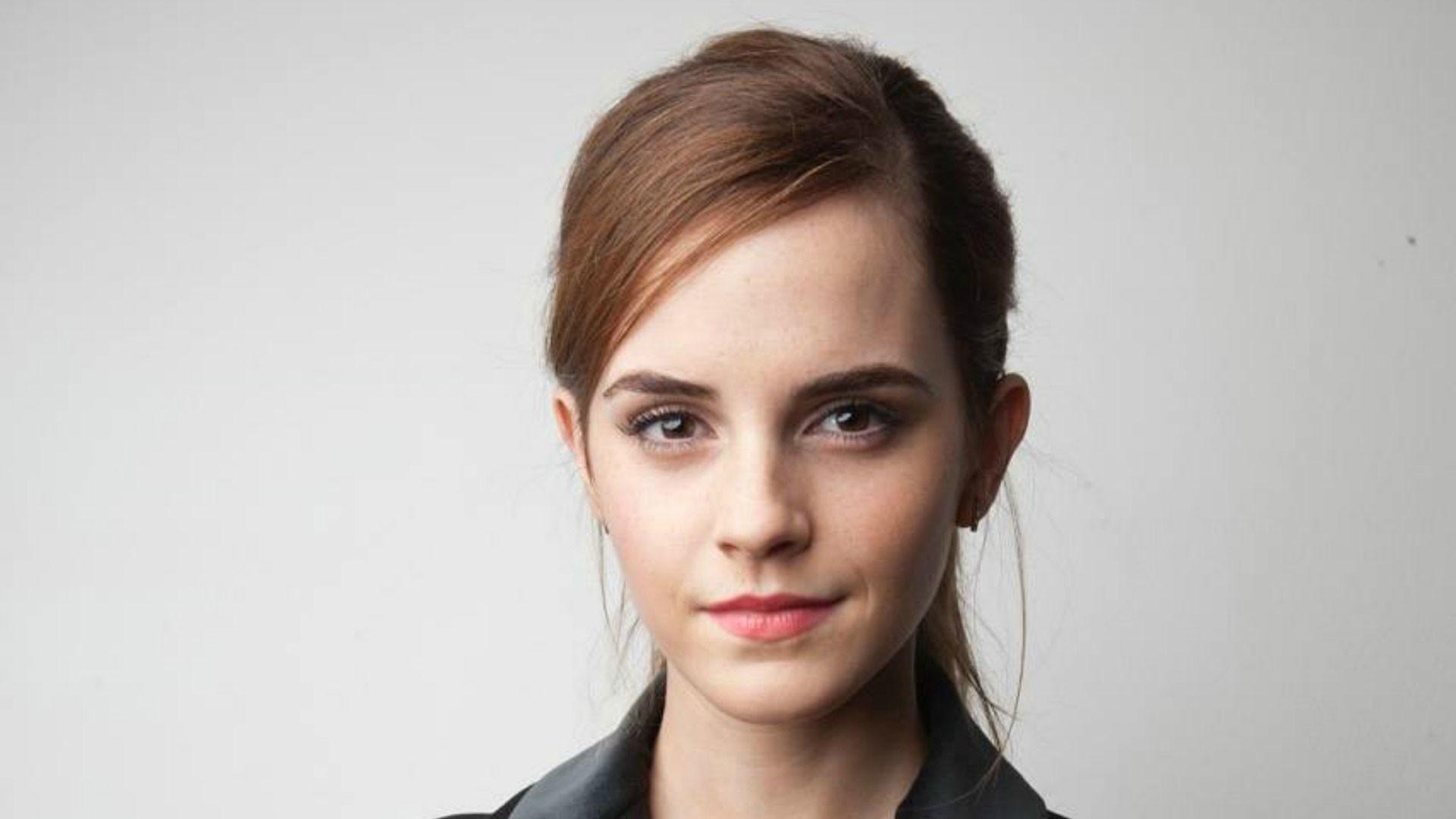 Emma Watson HD Wallpaper 1080p