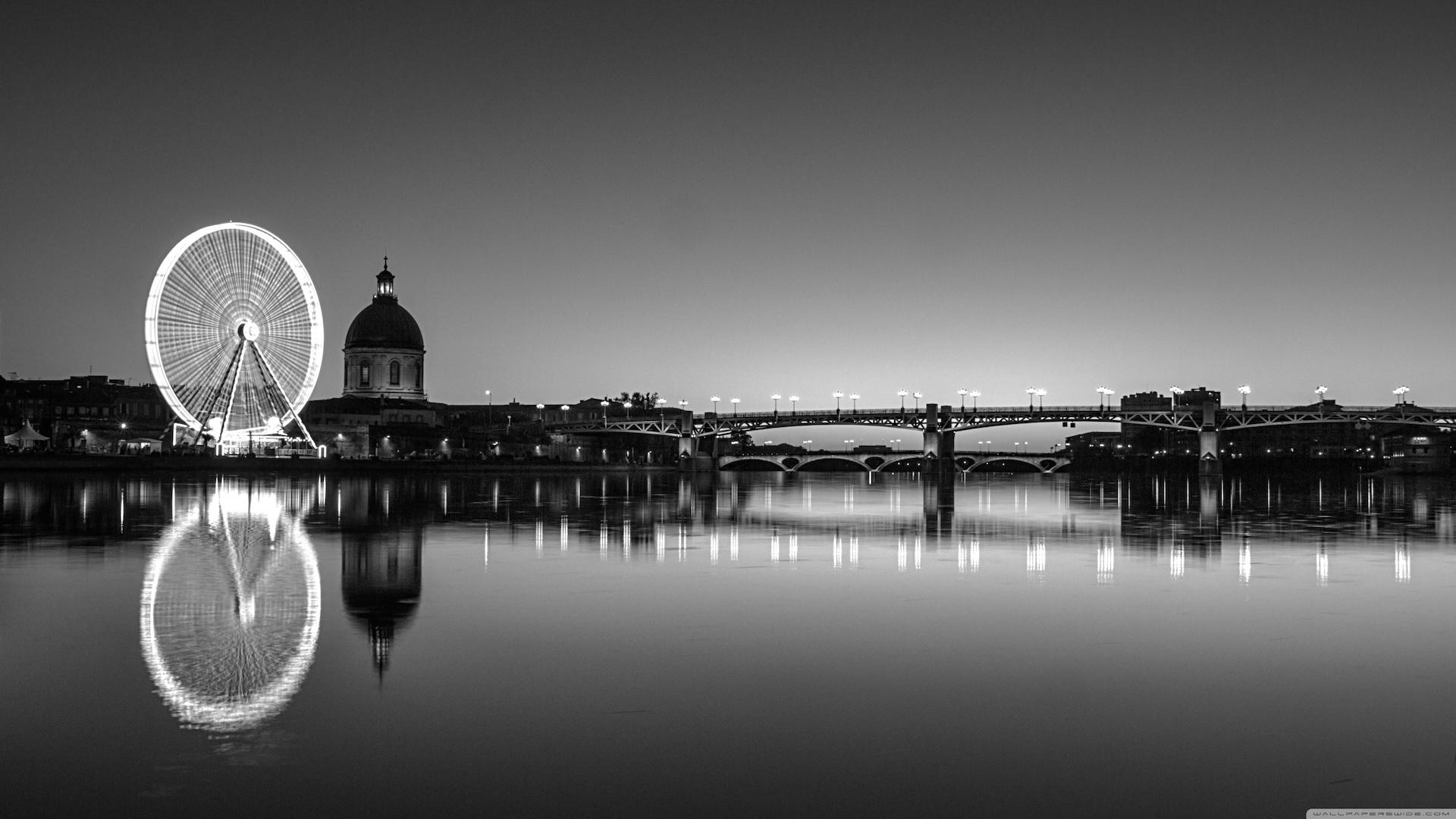 stunning black and white wallpaper for your phone