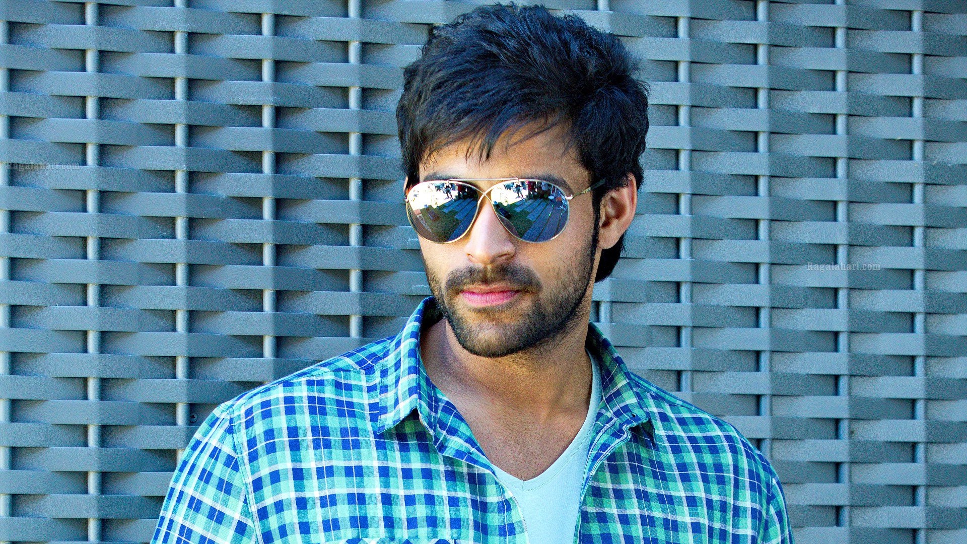 Varun Tej HD Wallpaper 28880