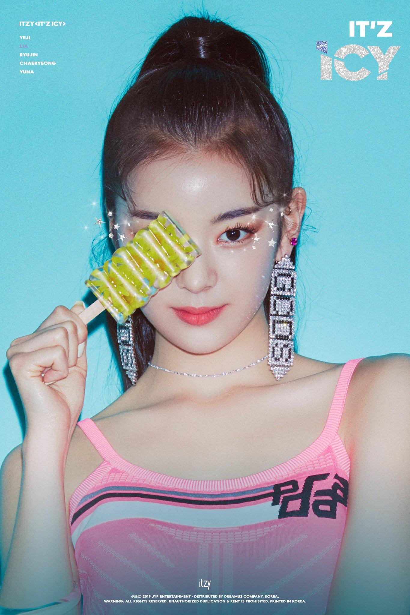 ITZY teases individual teaser image for 'IT'z ICY'