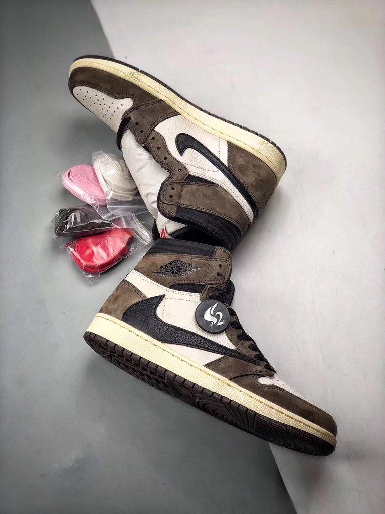 Air Jordan 1 Retro High OG x Travis Scott _Mocha_– Sneakers Online