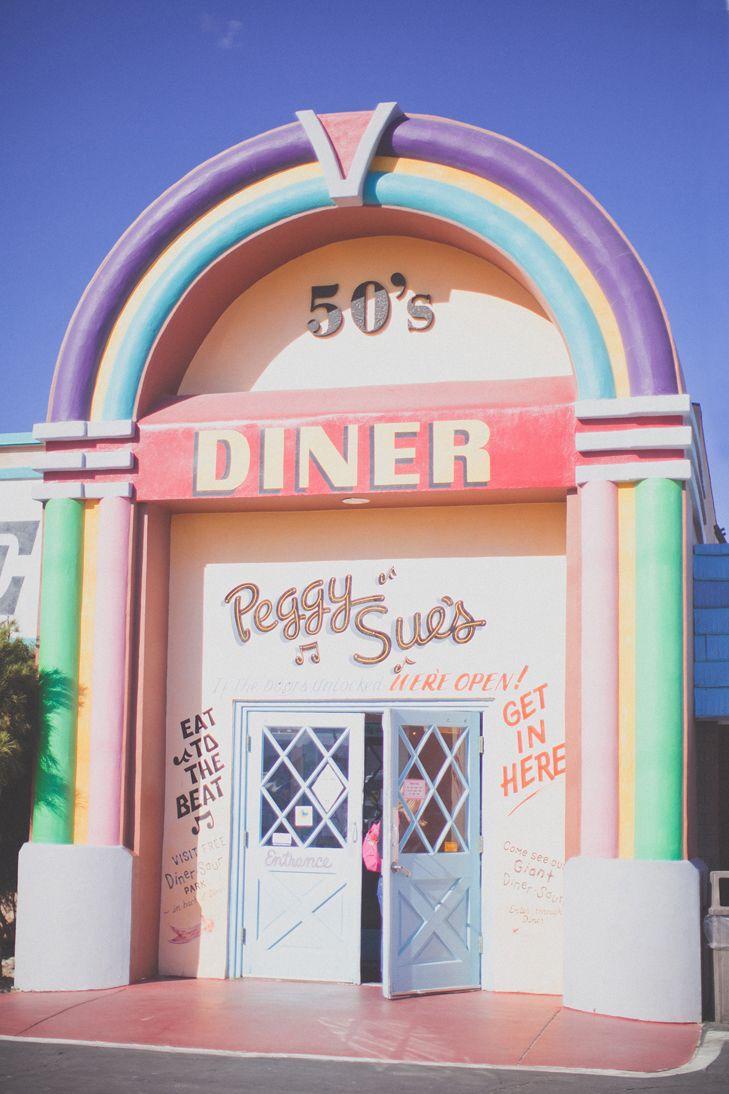 Pastel 50s. Girly retro☎️⏰. Retro aesthetic, Aesthetic