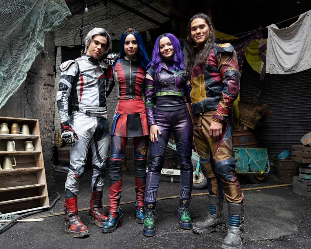 Descendants 3 First Look: See Carlos, Evie, Jay and Mal's