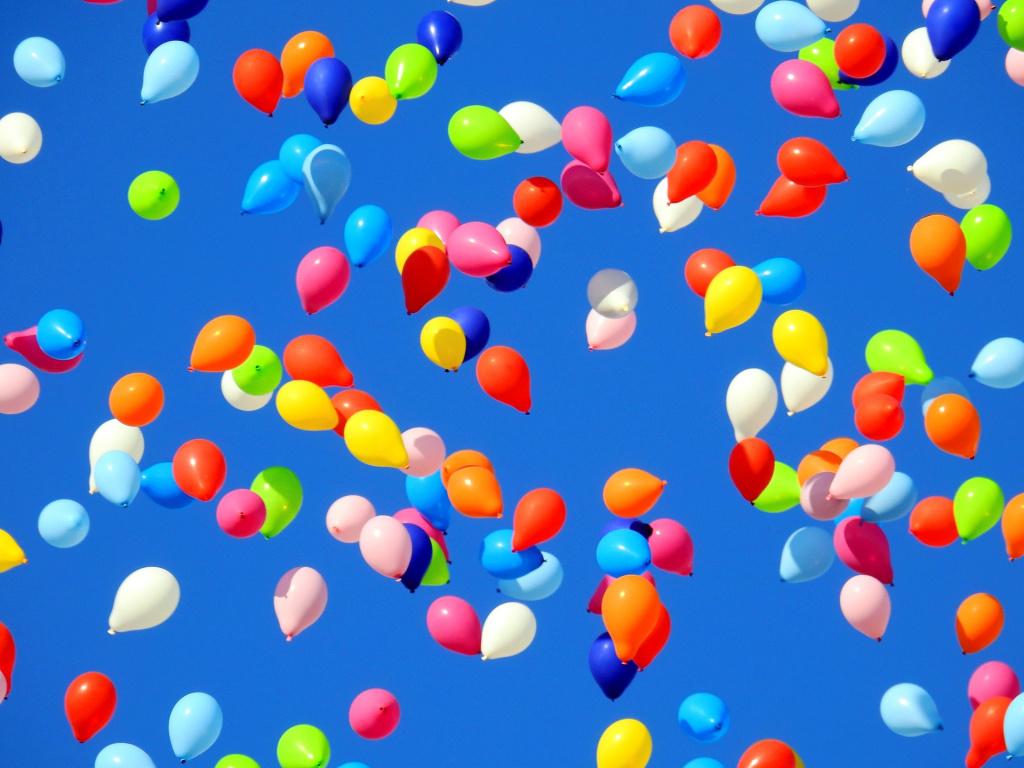 Download 1024x768 Wallpaper Balloons, Party, Carnival