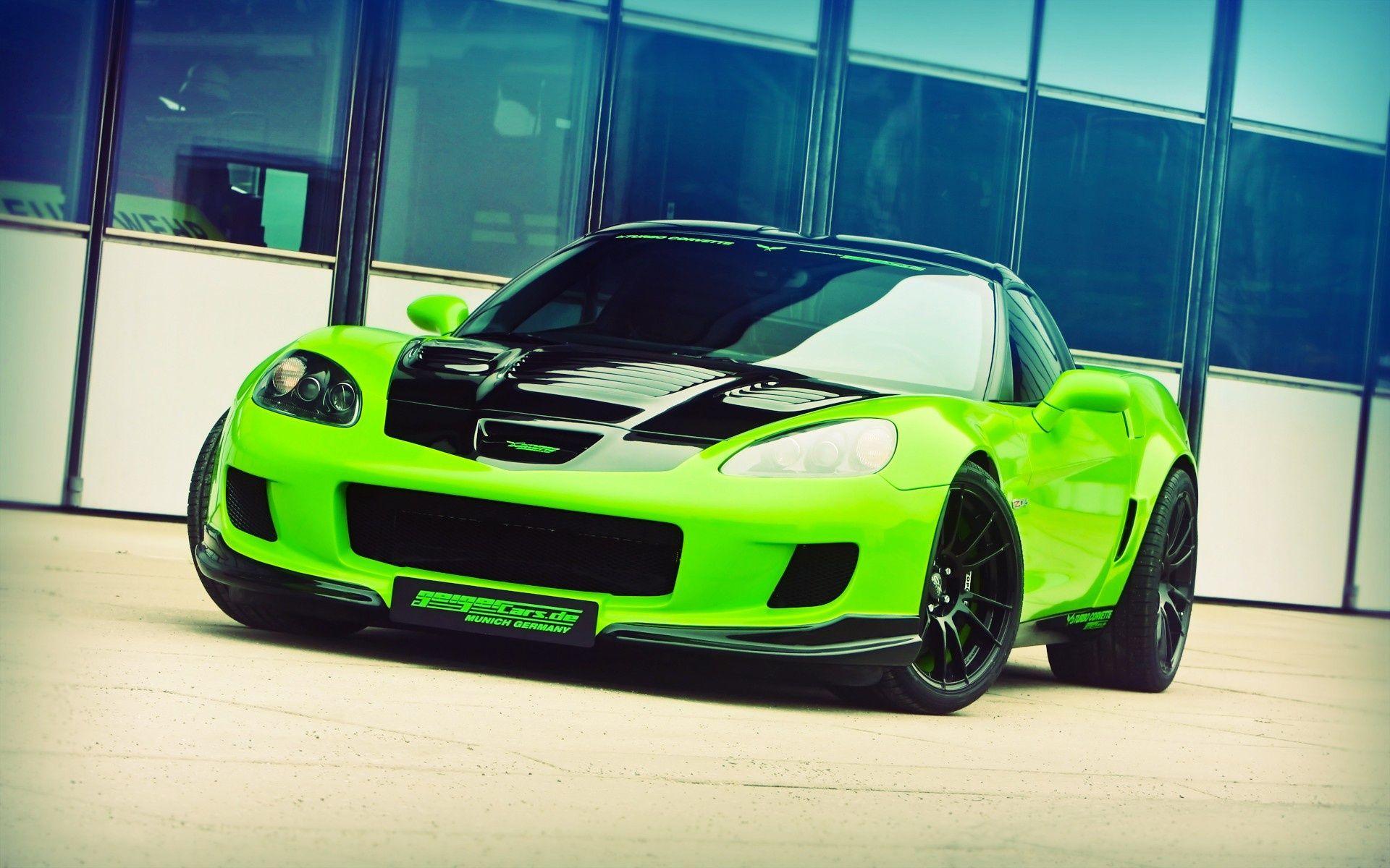 Green Car wallpaperx1200
