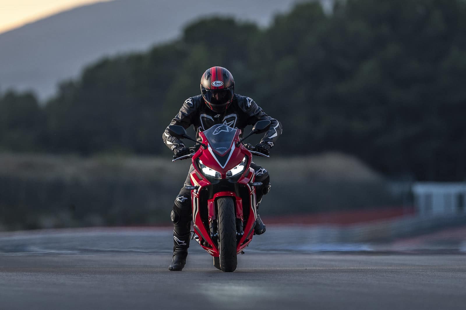 Why Buy the Honda CBR650R Best Middleweight Motorcycle