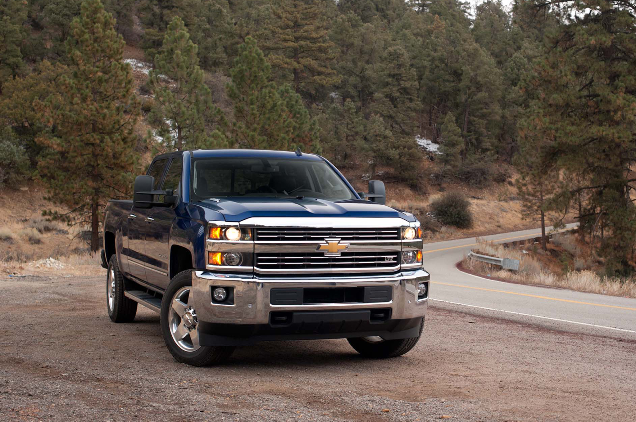Chevrolet Silverado 2500HD Photo, Specs, News