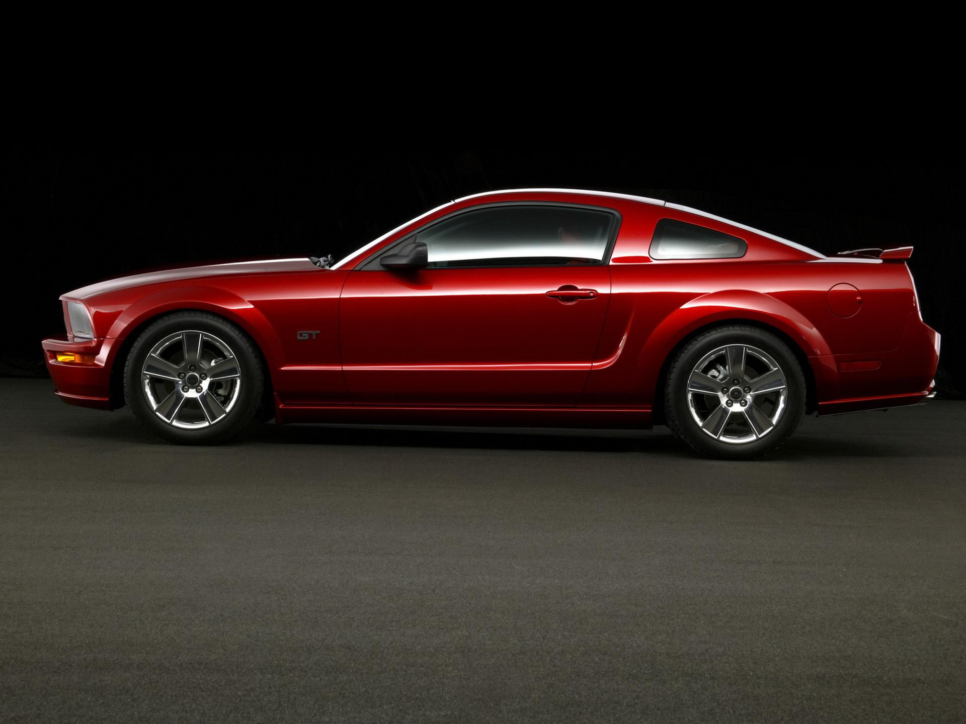 Ford Mustang GT 2005 Studio < Cars < Vehicles < Desktop