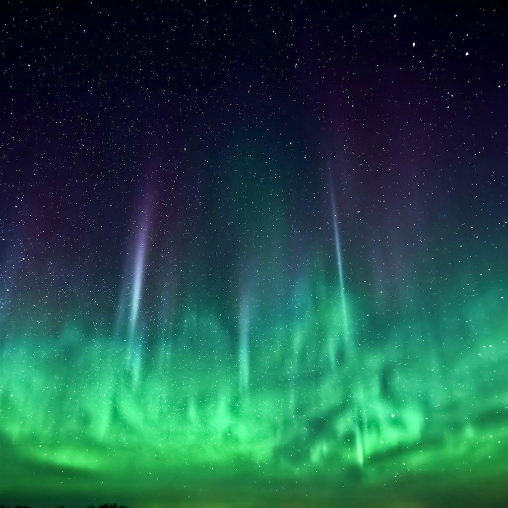 Wonderful Northern Aurora Lights Skyscape Space View #iPad
