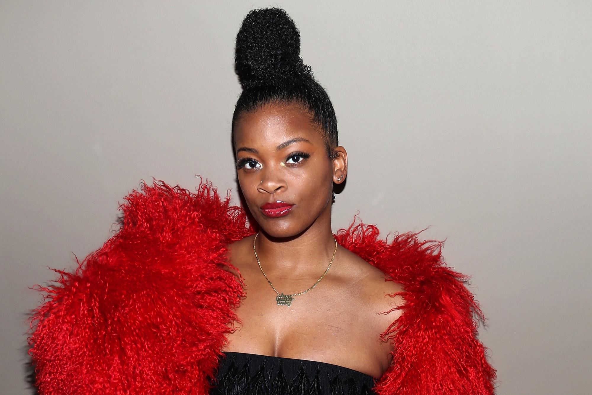 Is it me, or does JT (City Girls) favor Ari Lennox