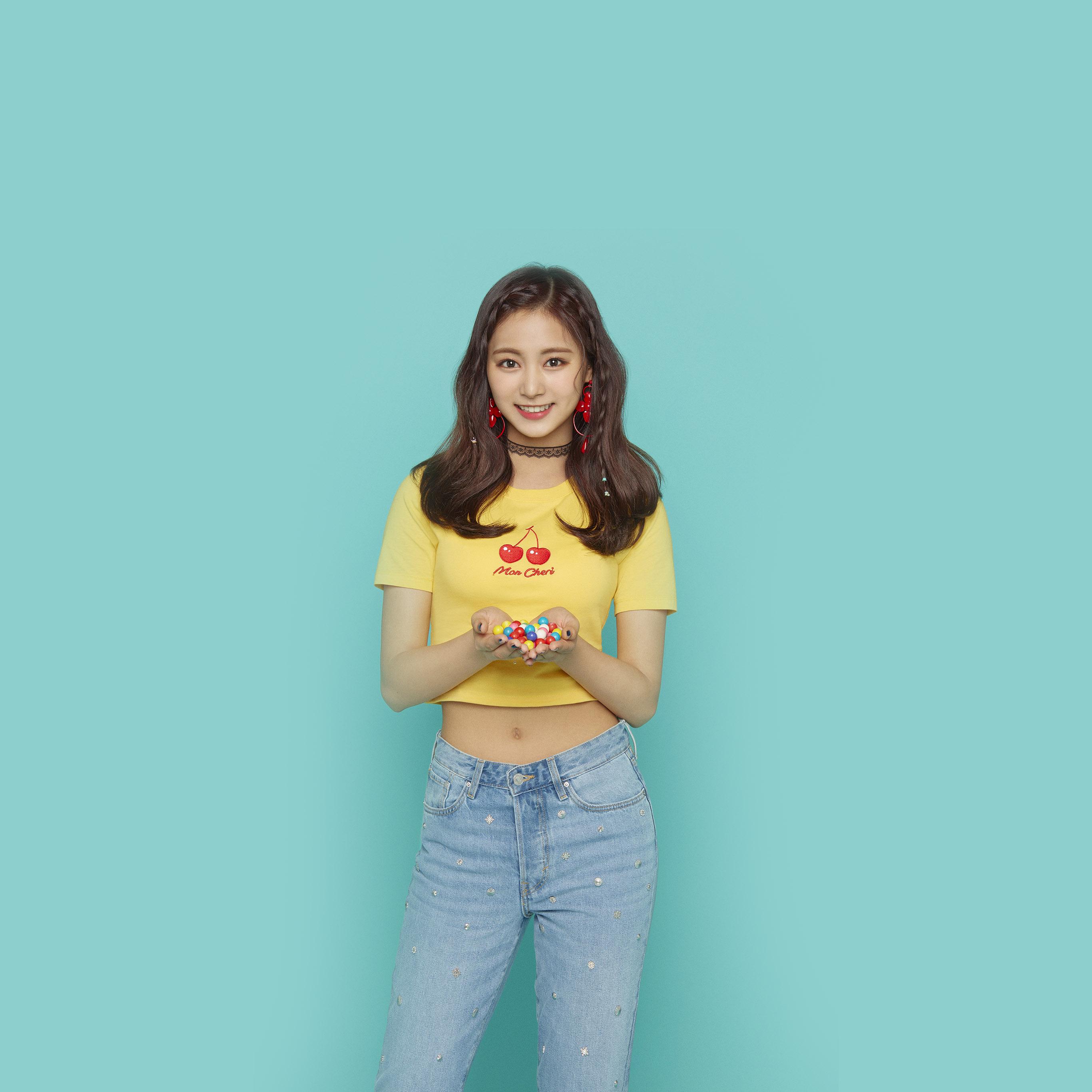 Kpop Girl Blue Candy Twice Smile Wallpaper