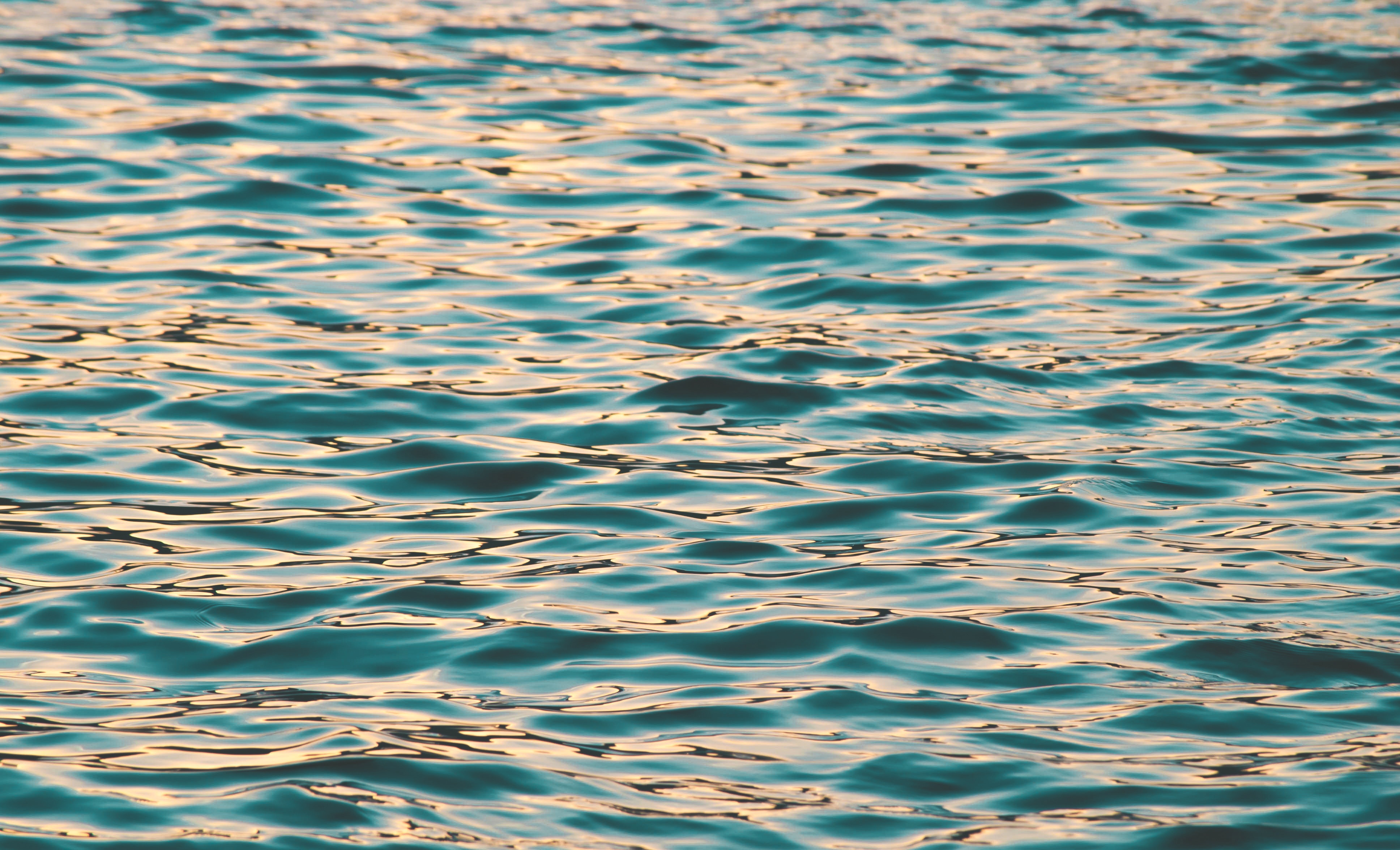 3872x2352 #wafe, #sunset, #summer, #minimal, #hd, #sea, #ripple, #blue, #reflection, #aesthetic, #orange, #Public domain image, #water Gallery HD Wallpaper