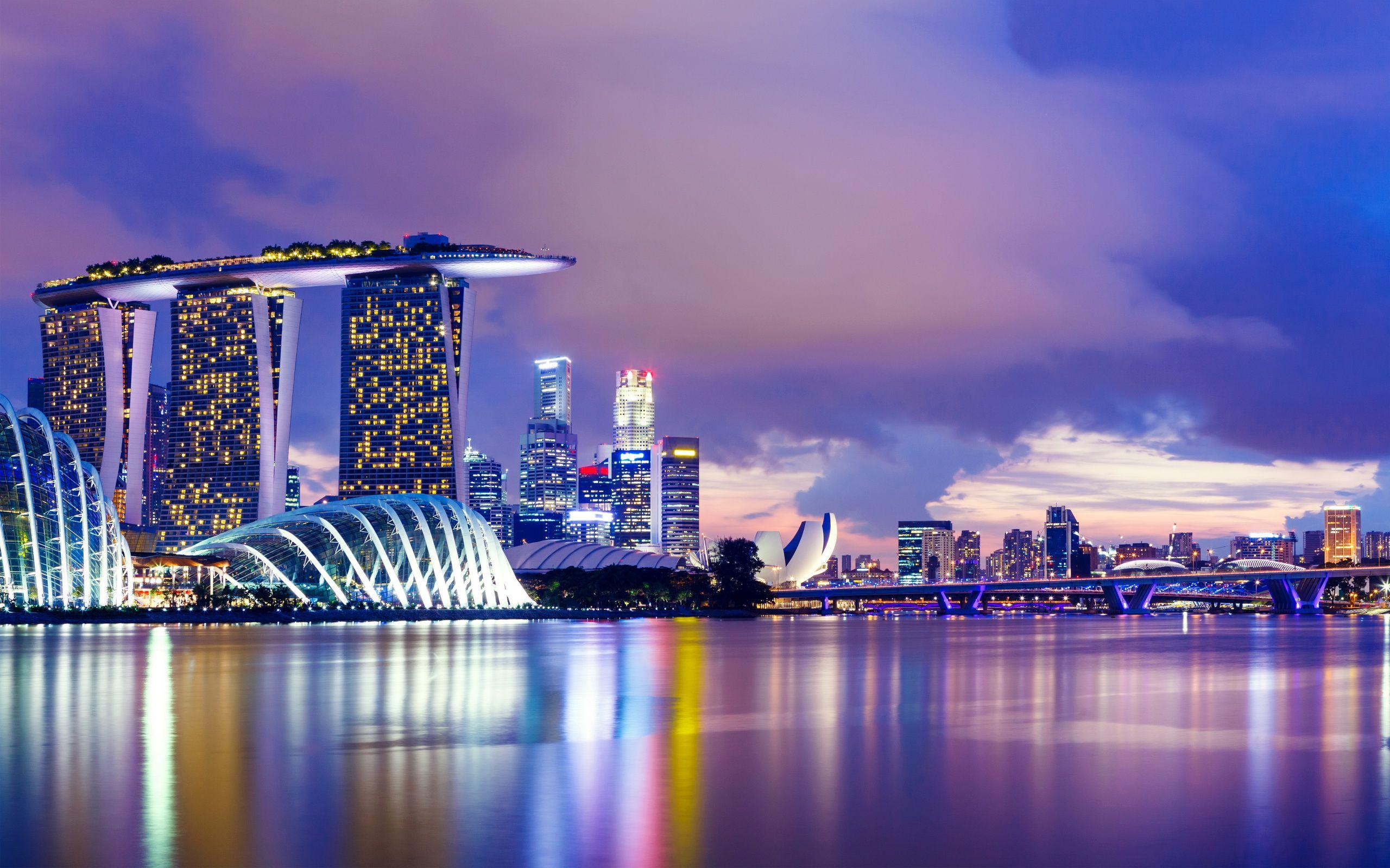 Marina Bay skyline Singapore. Marina Singapore Skyline at