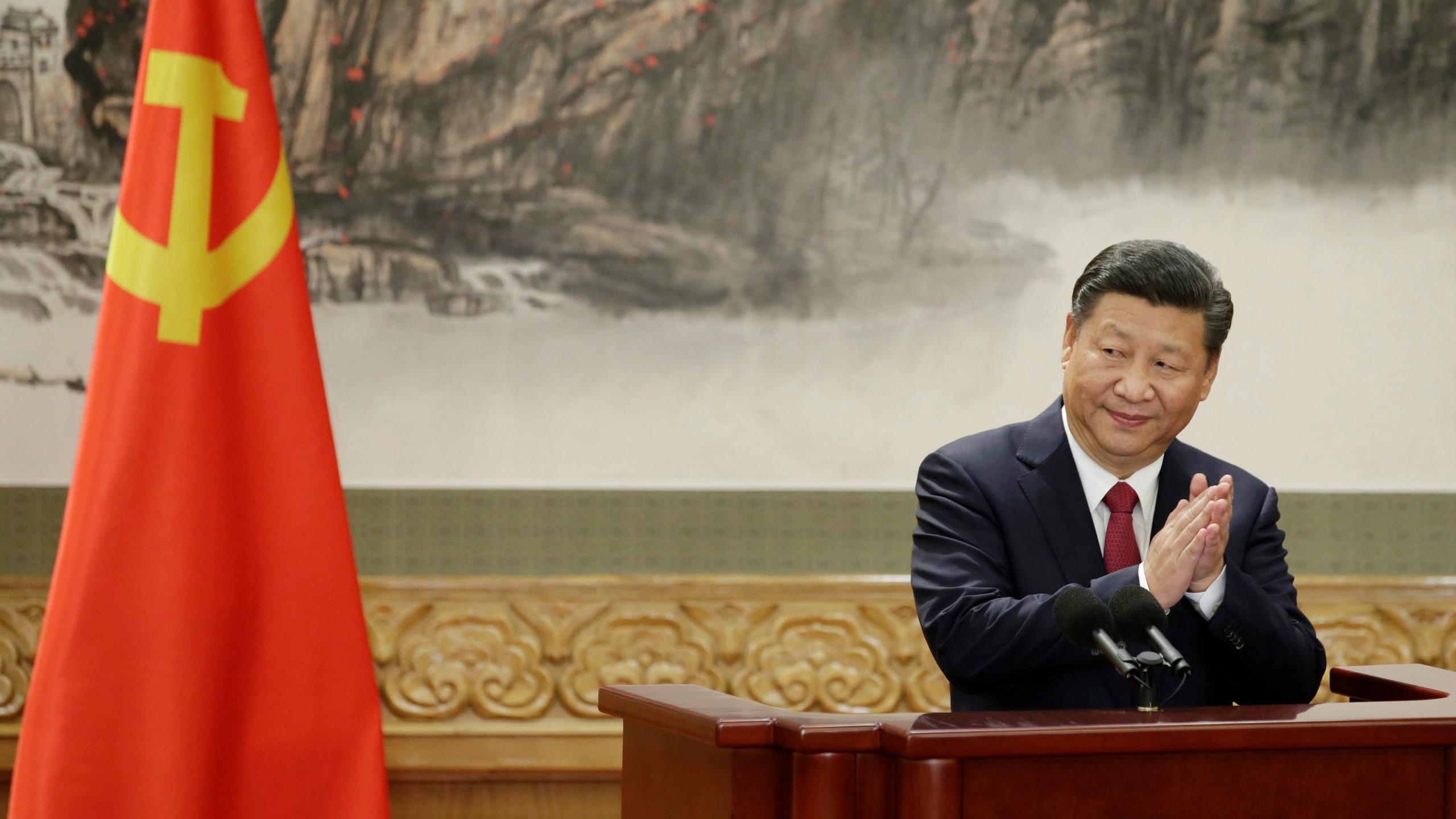 China Gives Xi Jinping Its Mao