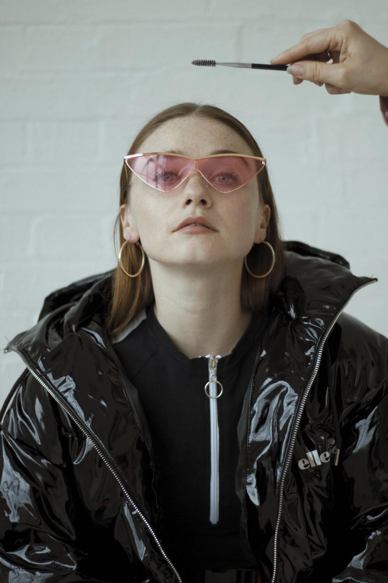 Jessica Barden wallpaper