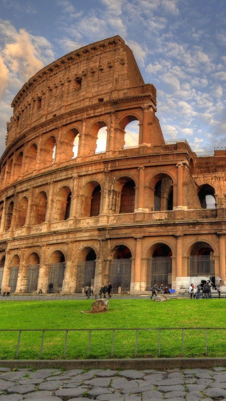 Original:Colosseum Rome Italy Tourists Attractions iPhone