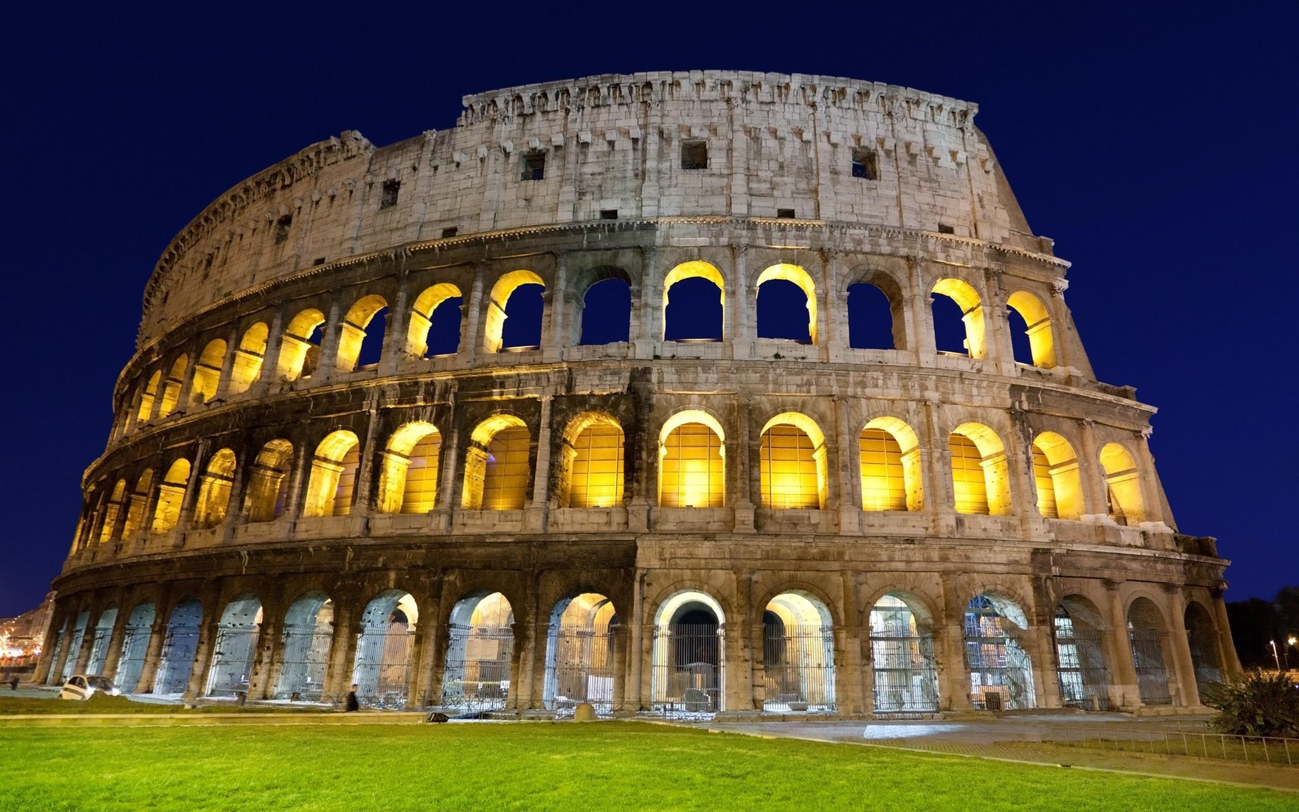 Roman Colosseum HD Wallpaper. Italy cool Background Image
