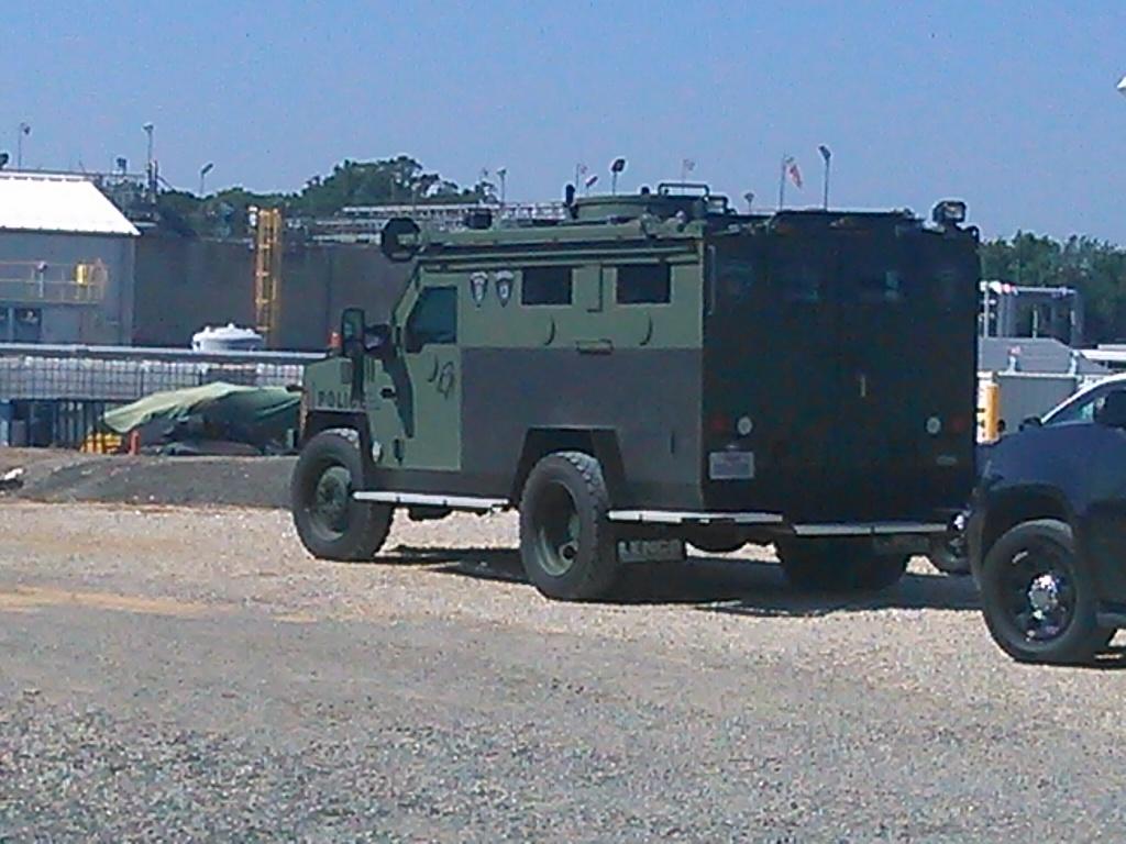 Swat truck by xpsm140 - Fur Affinity [dot] net