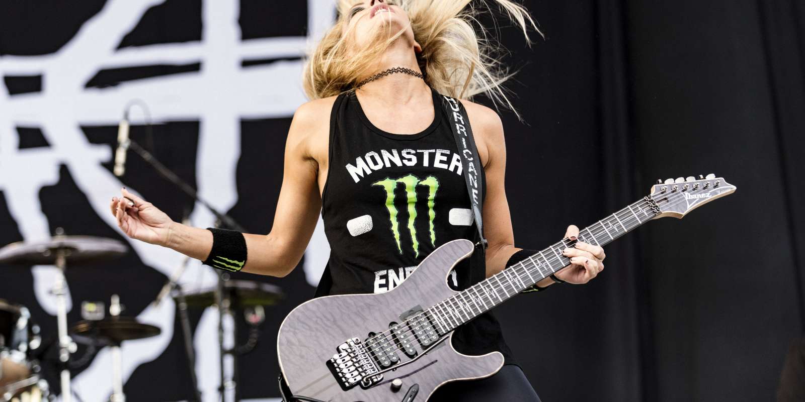 Nita Strauss Wallpapers - Wallpaper Cave