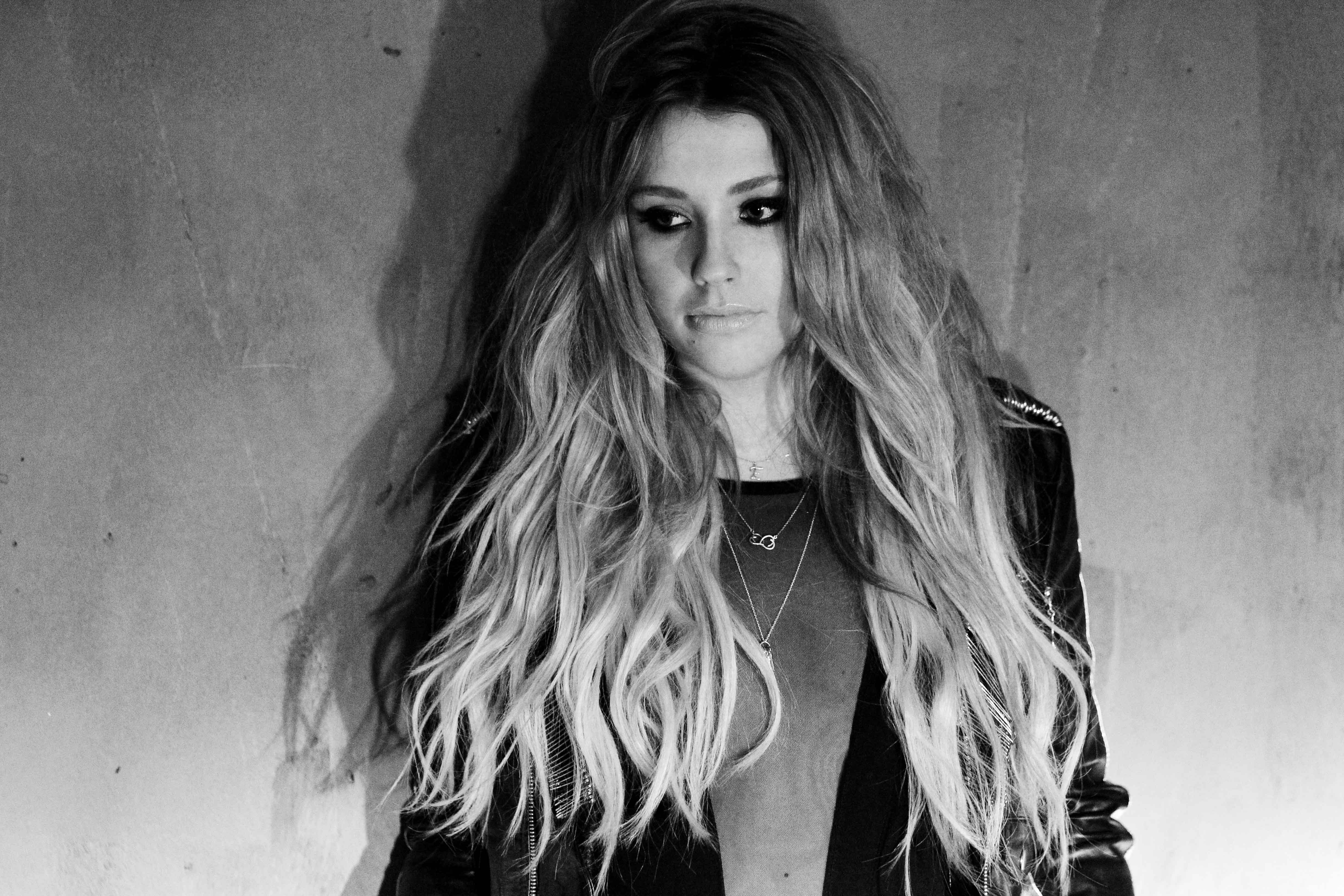 Ella Henderson Wallpaper HD