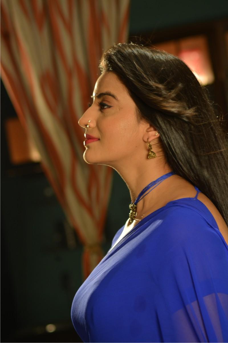 Bhojpuri Actress Akshara Singh Pics, Image, Photo, HD