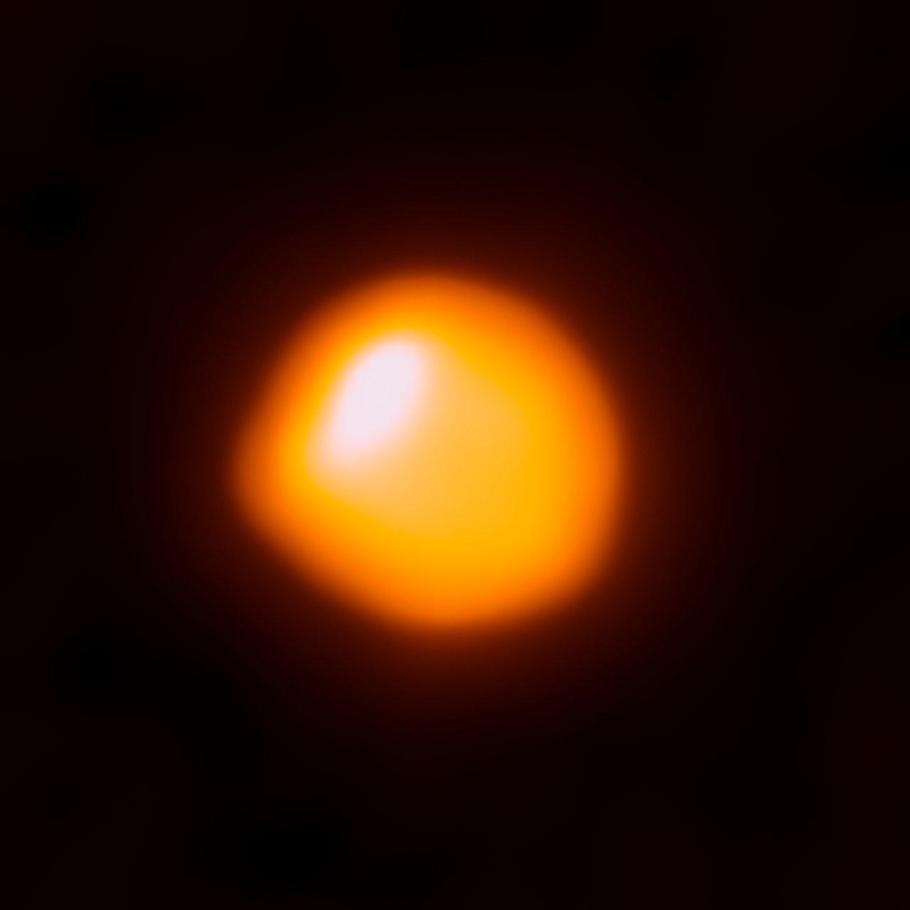 Betelgeuse captured