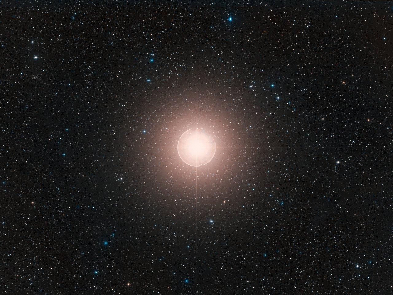 Digitized Sky Survey image of Betelgeuse. ESO United States