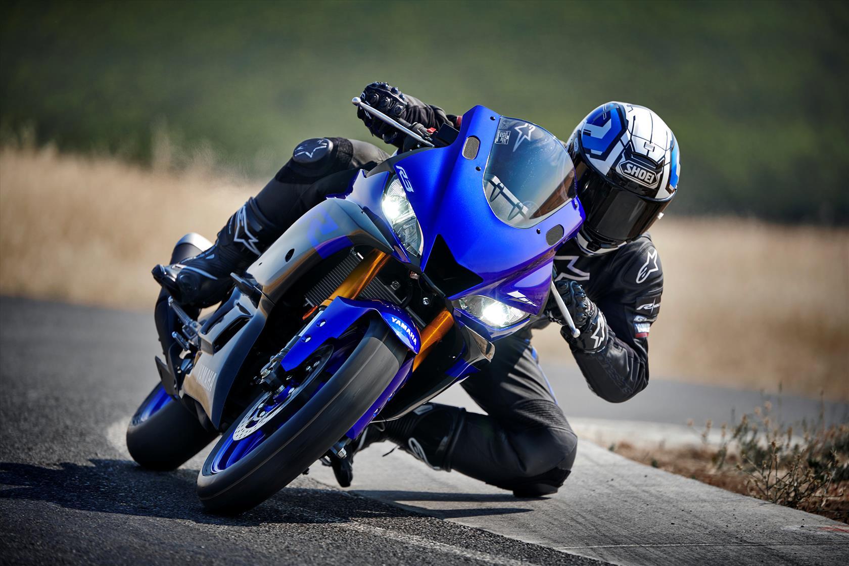 Yamaha R3 Pictures  Download Free Images on Unsplash