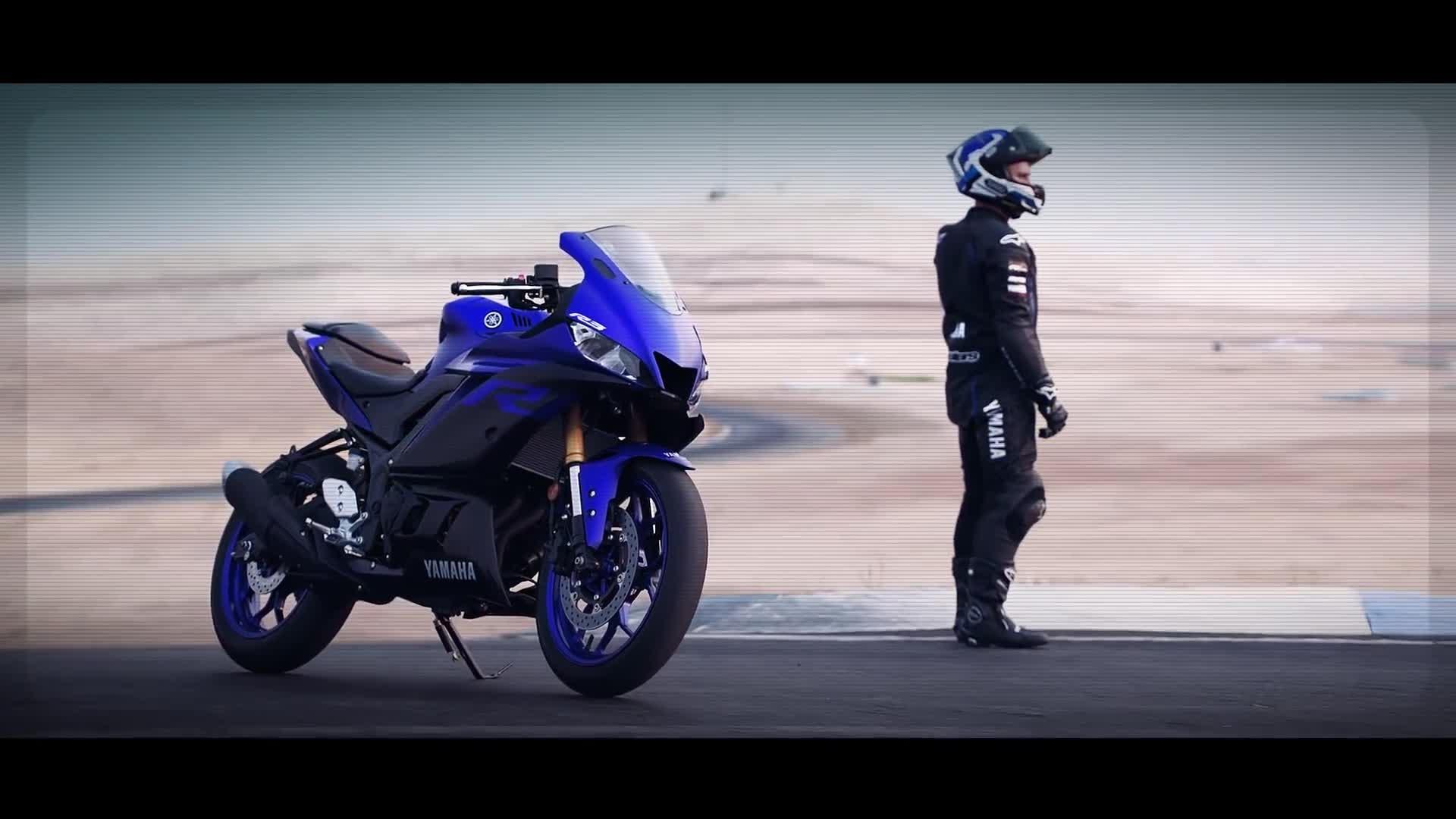 R World Is Calling. The New 2019 Yamaha YZF R3
