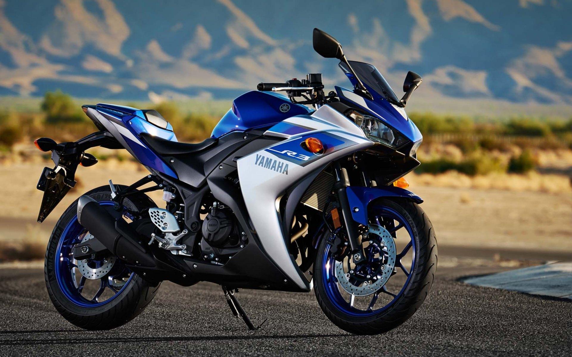 Yamaha YZF R3 2015 Wallpaper