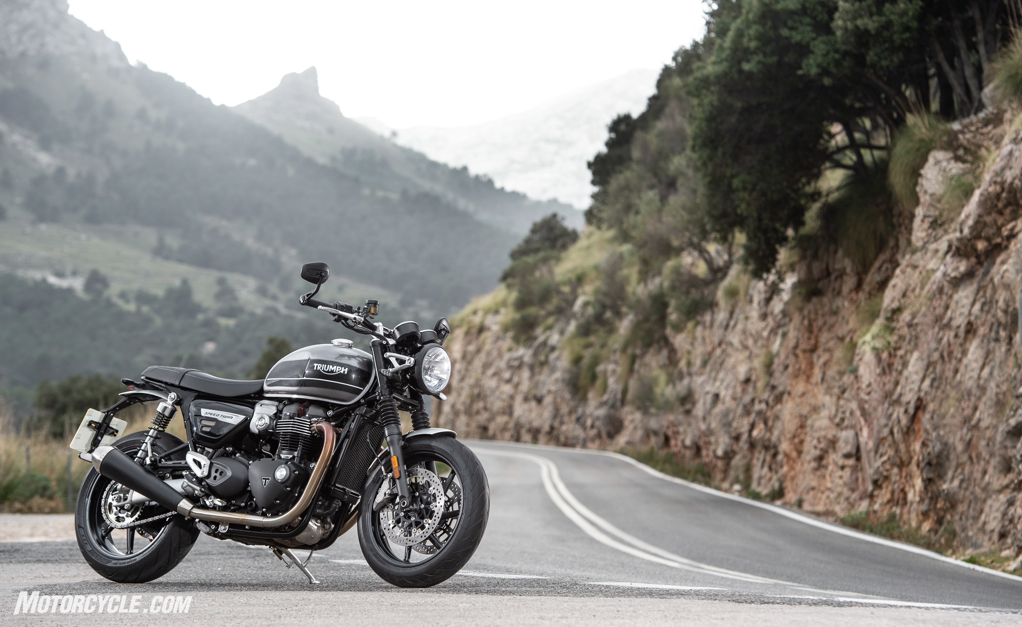 Triumph Speed Twin Review