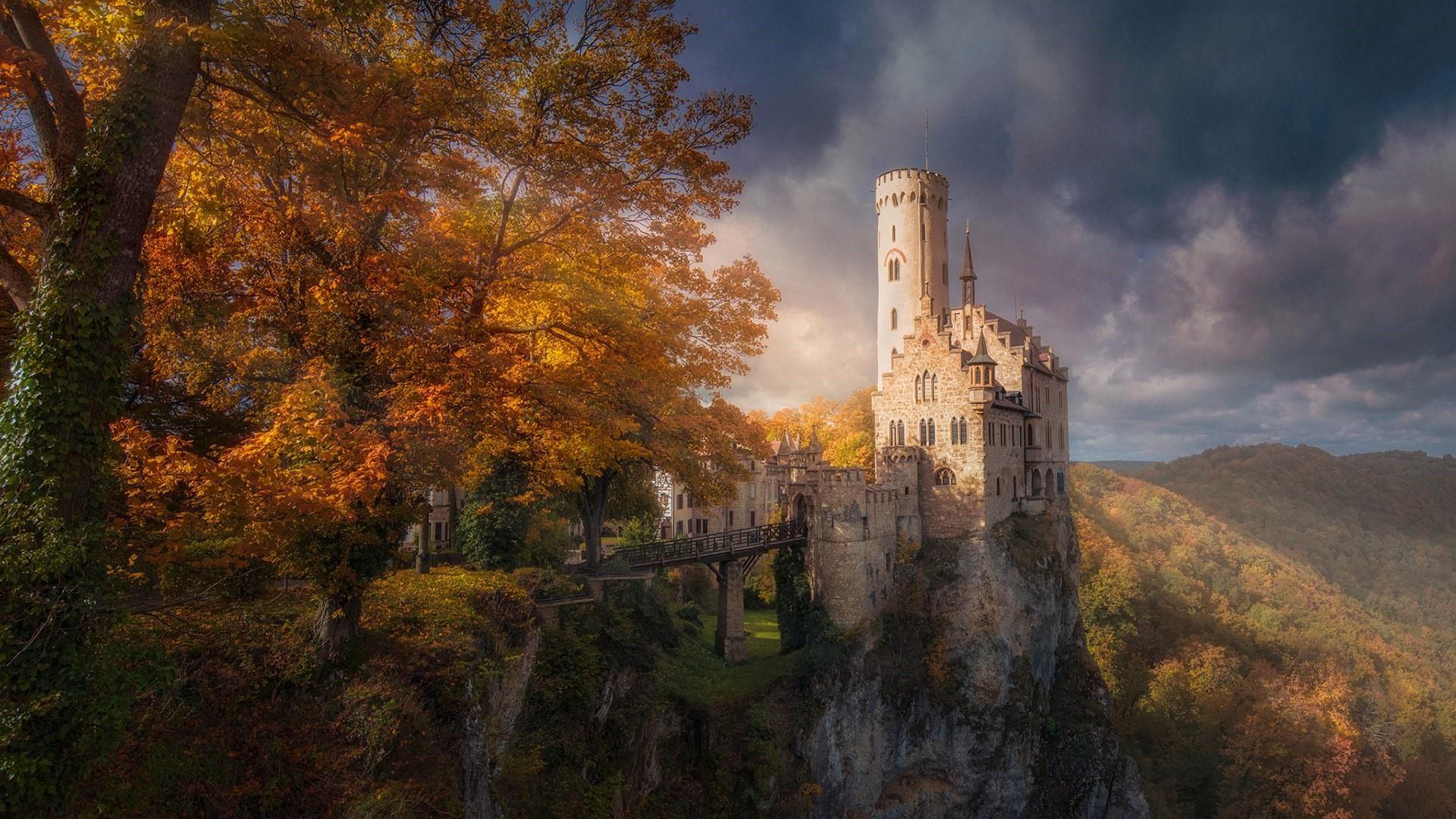 Autumn Castle Wallpaper