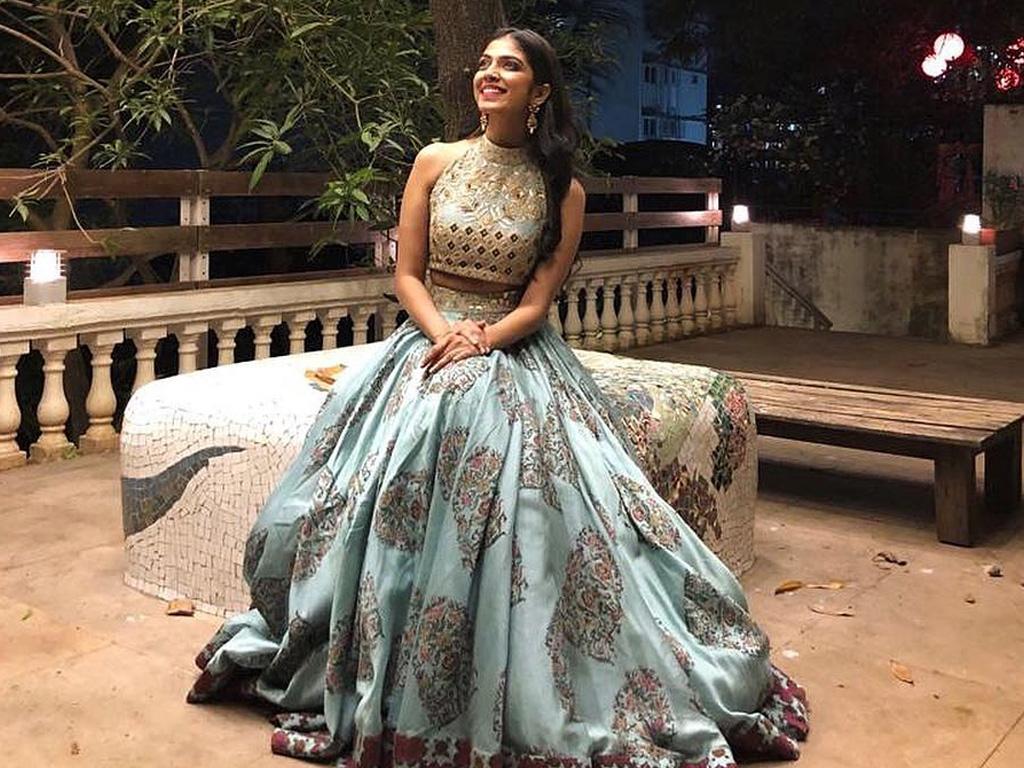 Malavika Mohanan HD Wallpaper. Latest Malavika Mohanan