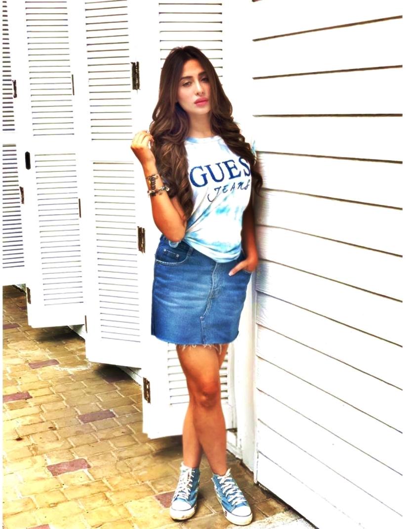 Punjabi Songs Model Mahira Sharma Image