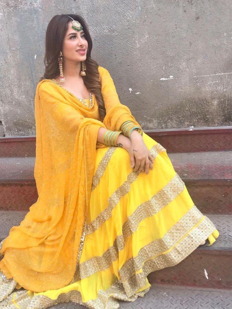 Mahira Sharma Wiki, Biography, Age, Boyfriend, Shows, Image